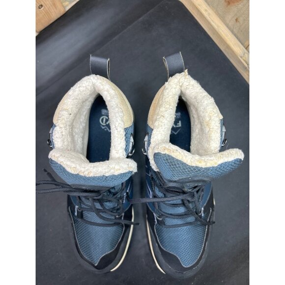 New Balance Womens Winter Hiking Boots Size 8.5 Navy Vibram Sole Primaloft - Picture 3 of 10